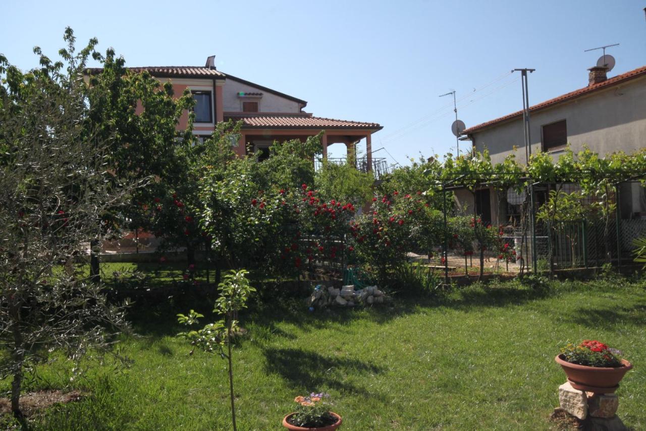 Apartments With A Parking Space Umag - 7666 Luaran gambar